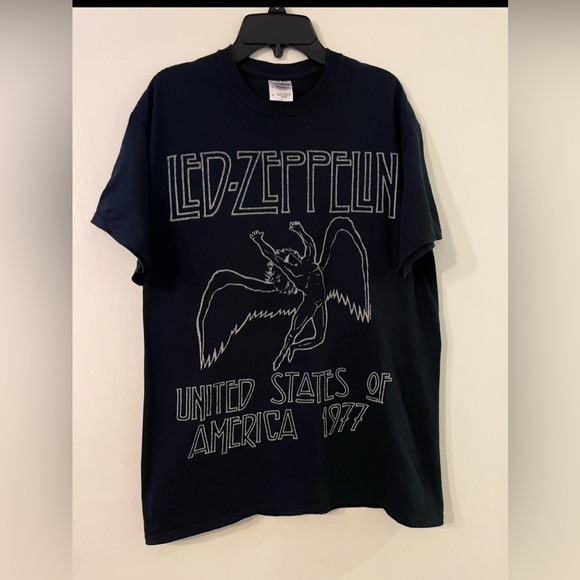 Led Zeppelin USA 1977 Unisex Graphics Black T-Shirt Gildan Sz M - Picture 1 of 8